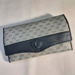 Gucci vintage wallet